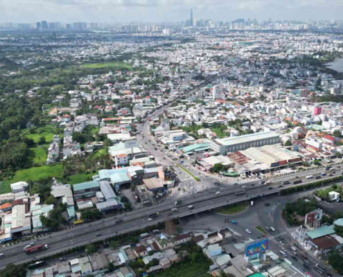 Quốc lộ 13 hướng ngã 4 Bình Phước