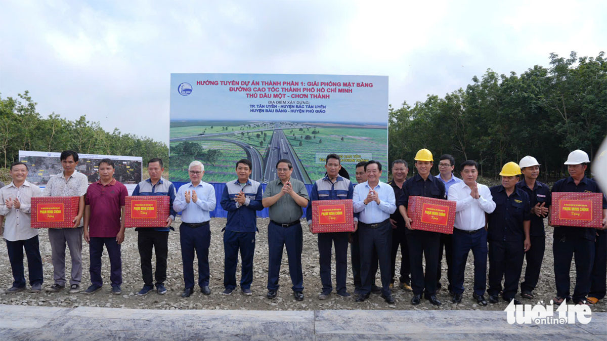 Thủ tướng động viên các kỹ sư
