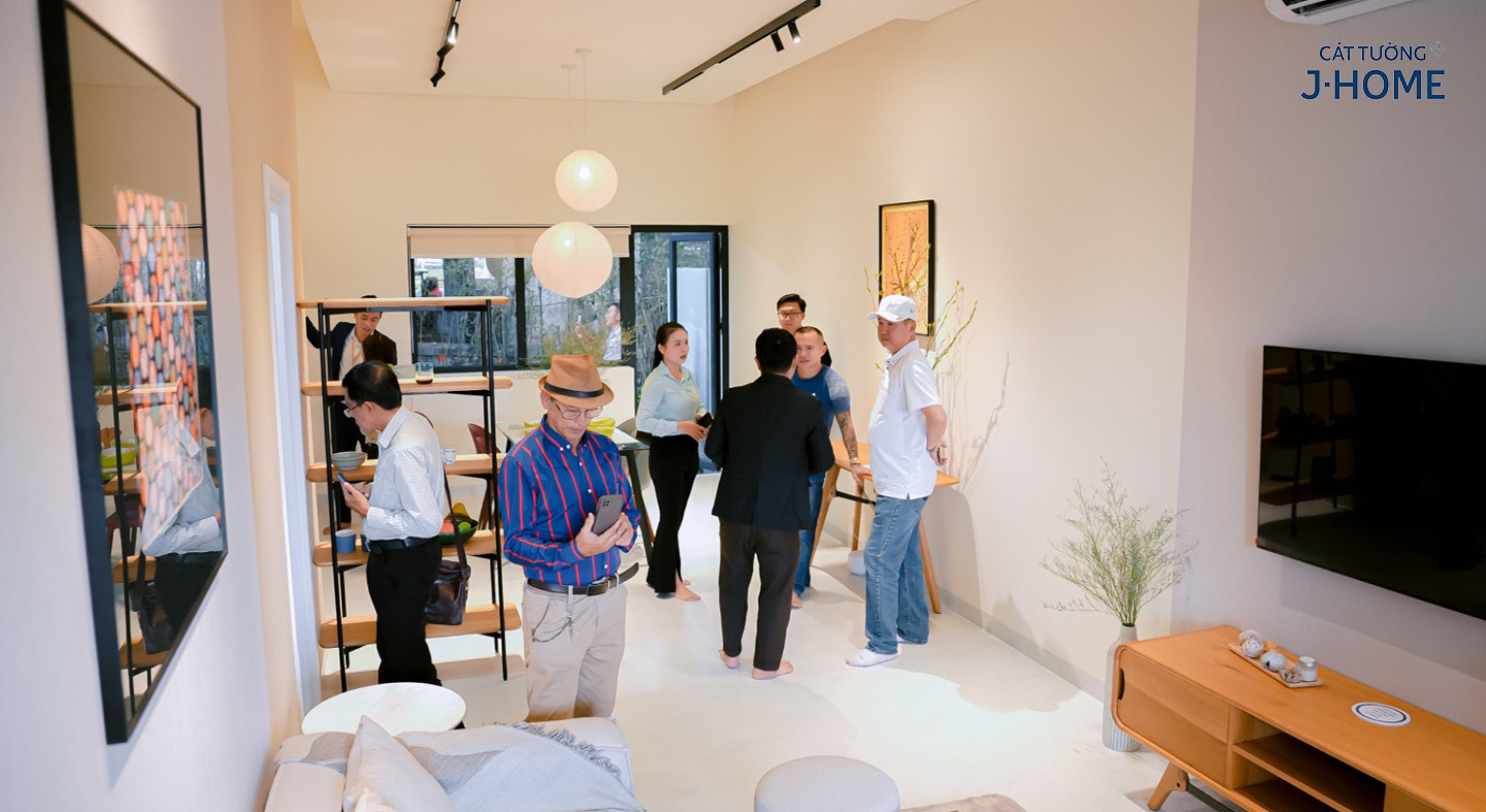 Khách hàng Cát Tường j-Home