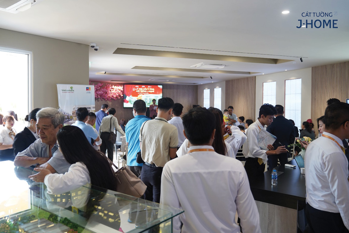 Cát Tường J-Home ra mắt nhà phố