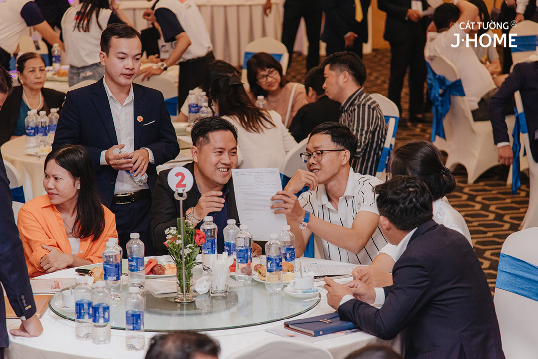 bất động sản giao dịch tăng