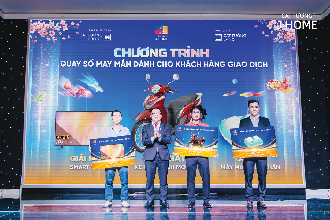 khách hàng giao dịch thành công